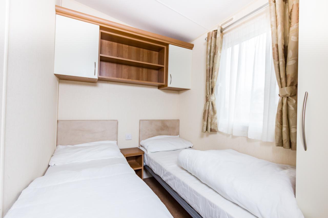 Orchards Holiday Park Cowes  Zimmer foto